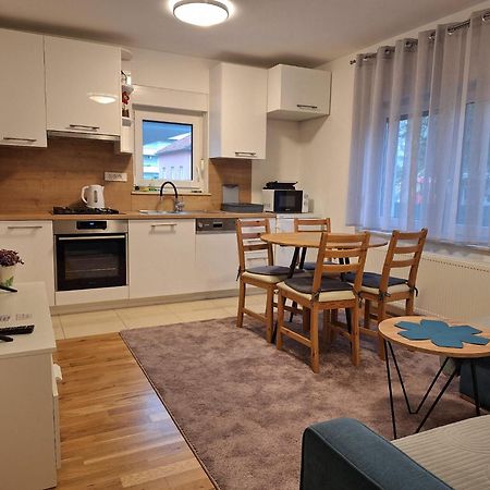 Apartment Silvia Загреб Экстерьер фото